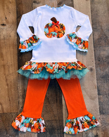 Fall Pumpkin Autumn Outfit