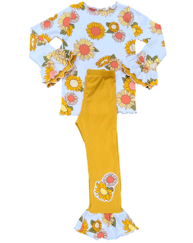 Sunflower Outfit