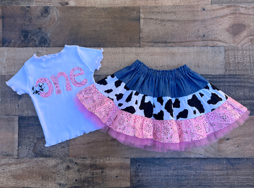 Cow Print Skirt Outfit 