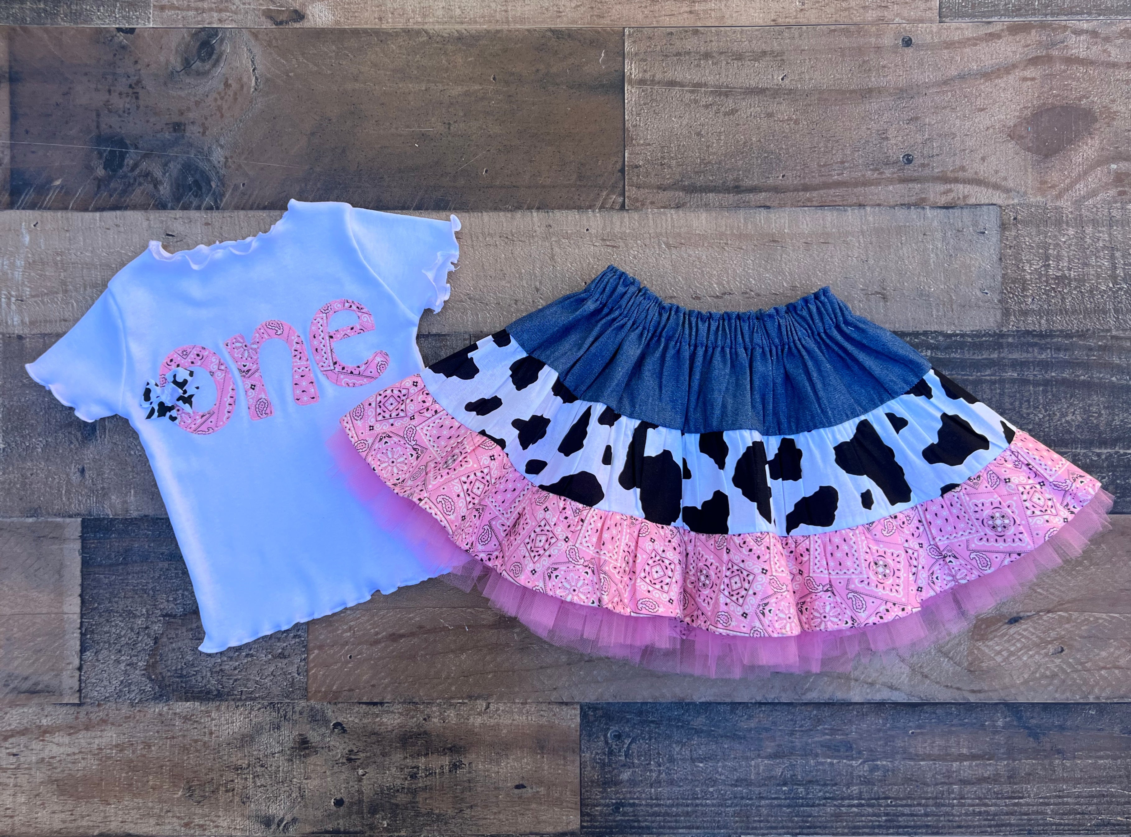 Cow Print Skirt Outfit 