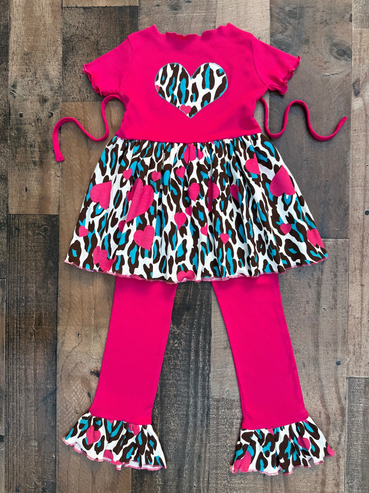 Valentines Day Aqua & Hot Pink Leopard Print Outfit