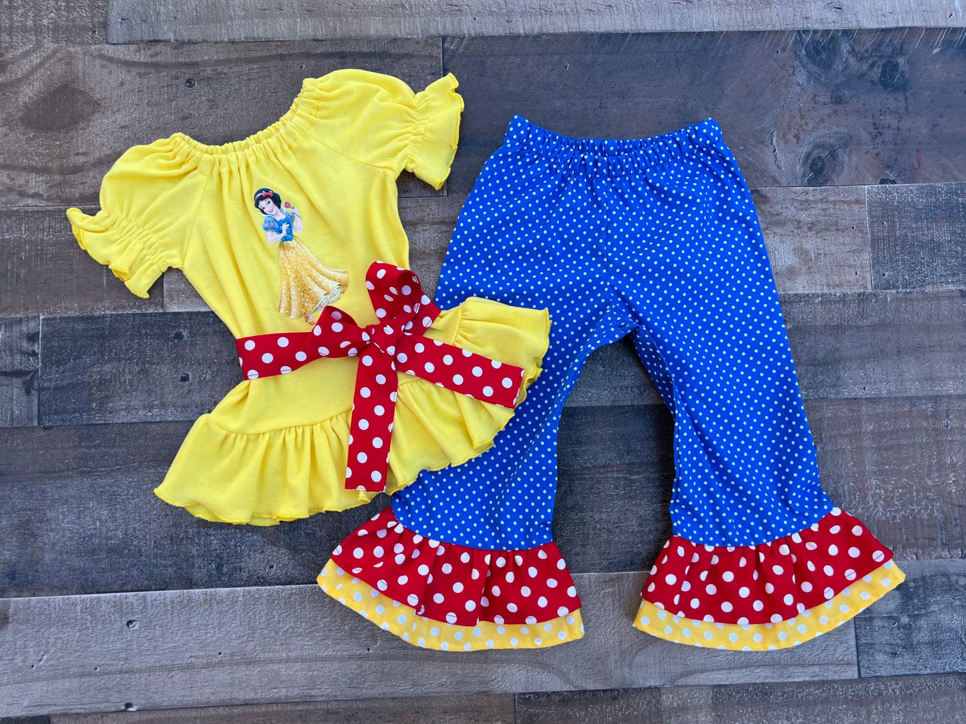 Snow White Outfit 