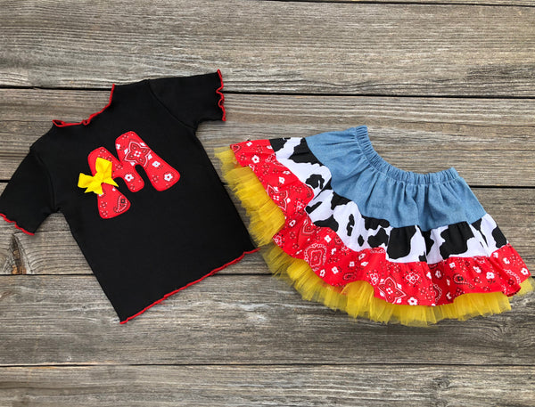 Barnyard Skirt Outfit